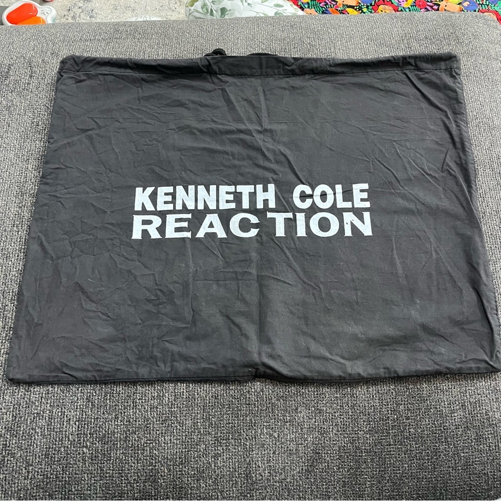 KENNETH COLE REACTION Dust Bag 21.5” X 17” Black Drawstring Dustbag Cover - Picture 2 of 8